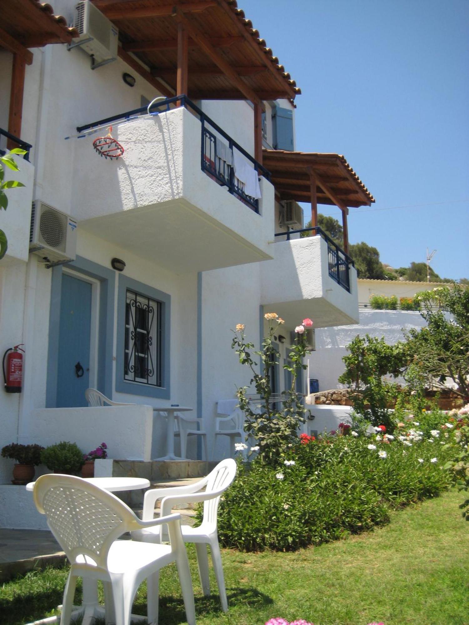 Castello Apartments Stalida Екстериор снимка