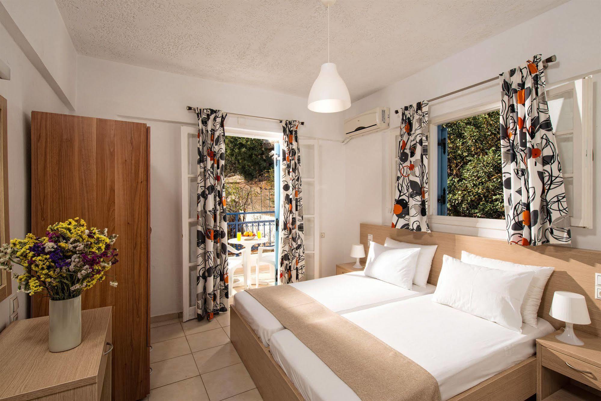 Castello Apartments Stalida Екстериор снимка