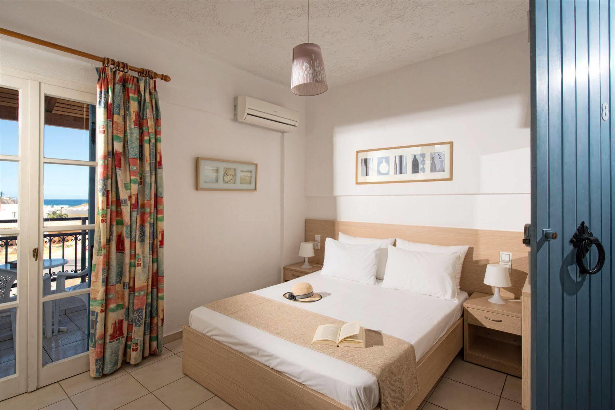 Castello Apartments Stalida Екстериор снимка