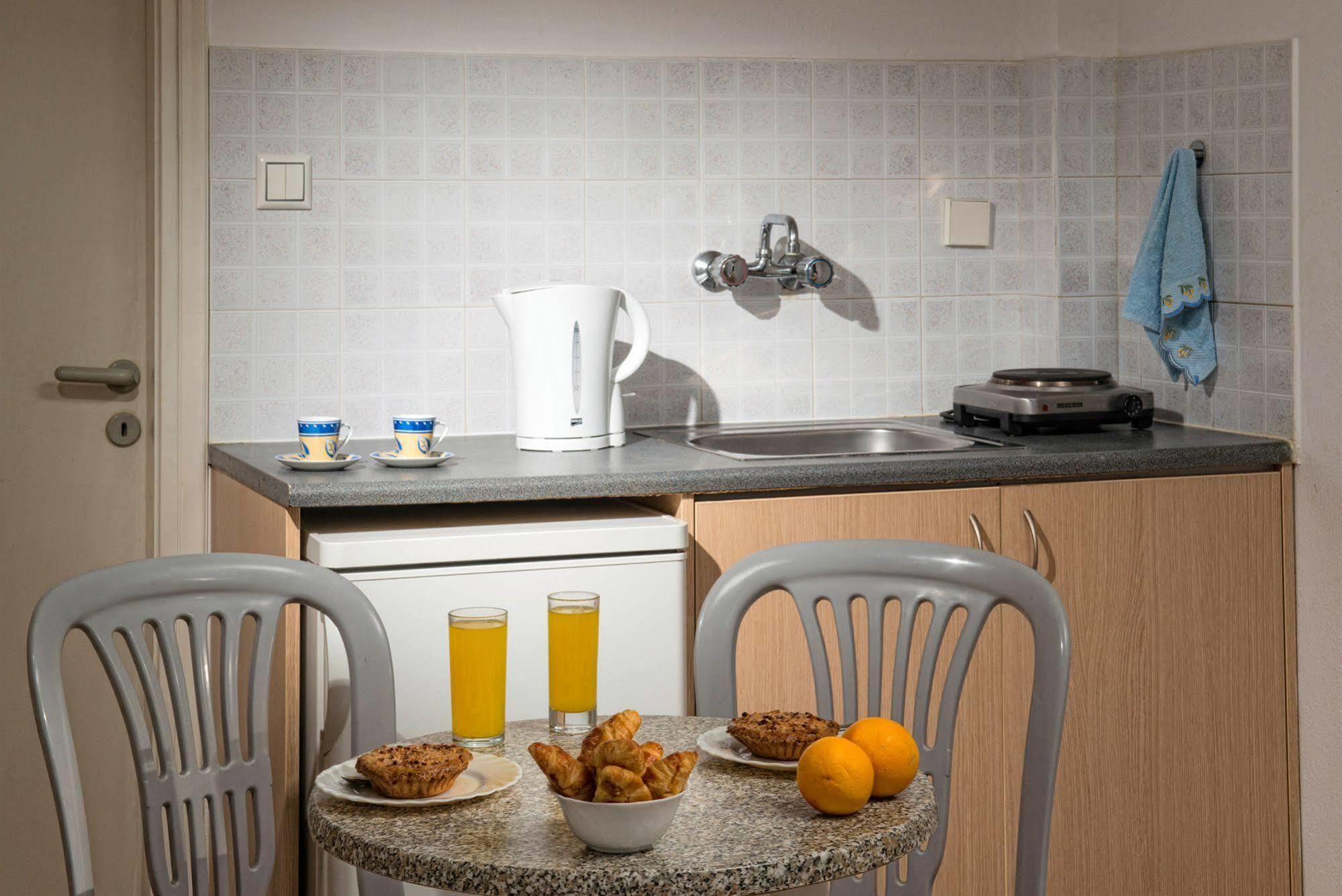 Castello Apartments Stalida Екстериор снимка