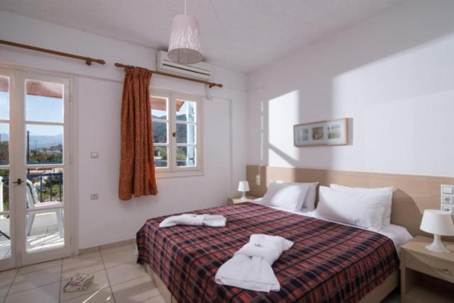 Castello Apartments Stalida Екстериор снимка